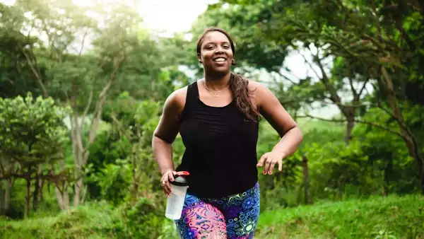 Running or walking: What is best for weight loss in different environments?
